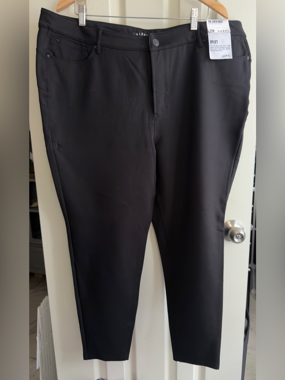 NWT Rebel mid rise ankle skinny pants